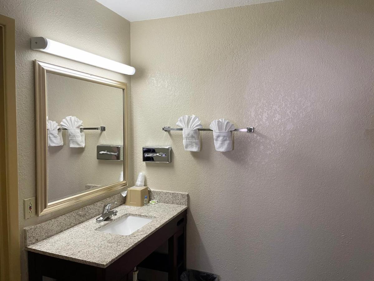 Great Western Inn & Suites Carlsbad Buitenkant foto